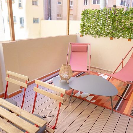 Teatro Suites Malaga Playa Екстериор снимка